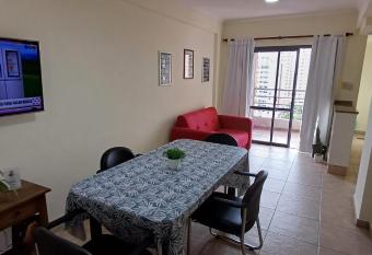 Departamento familiar de un dormitorio. Excelente ubicaci  n has Balcony rooms