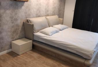                                    -                  has Balcony rooms