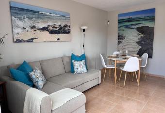 Casa Esmeralda has Balcony rooms