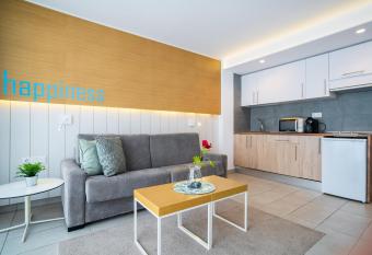 Apt Vacacional Broncemar 338 has Balcony rooms