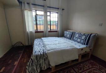 Travel Yellow House has Balcony rooms