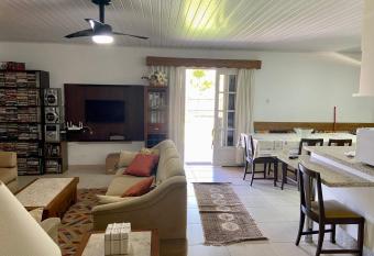 Casa em Penha centro has Balcony rooms