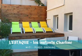 L Estaque -les instants Charline allows 18 year olds to book a room