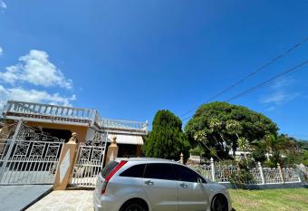 Seaview Villa has Balcony rooms