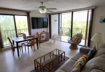 2BR with Private Beach Access has Balcony rooms