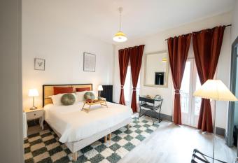 Villa Vich  ia - Appartement 13 has Balcony rooms