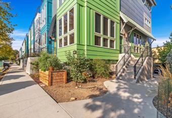 Riverside Haven has Balcony rooms