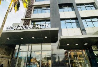 West Prime Hotel has Balcony rooms