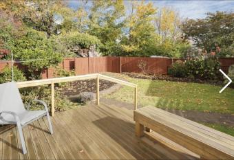 Stump Cottage allows 18 year olds to book a room