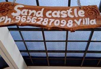 Sand Castle Villa has Balcony rooms
