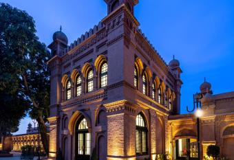 The Earth Amritsar - Trademark collection  by  Wyndham has Balcony rooms