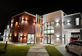 Espectacular chalet en country de Canning has Balcony rooms