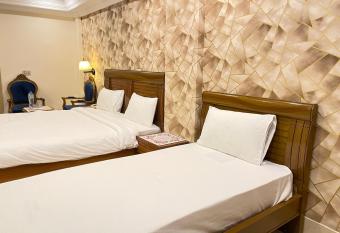 Arya Hotel Islamabad has Smoking rooms