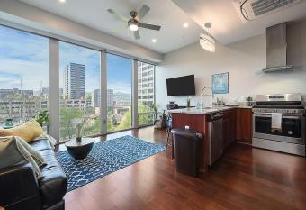 The Washington at Chatham - Free Garage Parking across from PPG Arena allows 18 year olds to book a room