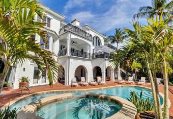 Sea Palms Captiva - Now Open! has Balcony rooms