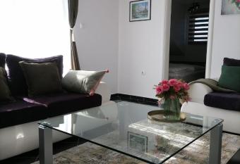 Prestige Apartment Teslic II has Balcony rooms