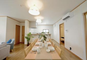 Orange Line allows 18 year olds to book a room