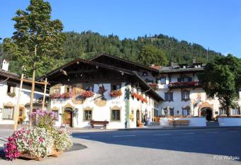Gasthof & Hotel Zur Post has Balcony rooms