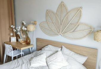 T3 central,   l  gant et calme has Balcony rooms