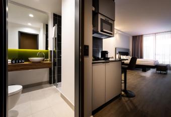 GINN Apartment-Hotel Stuttgart-Esslingen allows 18 year olds to book a room