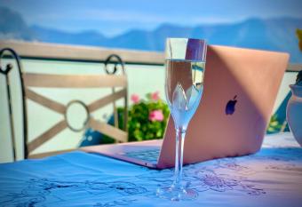 Zorab&b allows 18 year olds to book a room