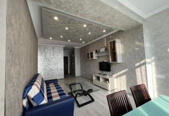 Comfortable apartament in Buznad Str. allows 18 year olds to book a room