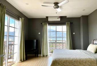 Netflix l Chill Studio Kampar Champs   lys  es has Balcony rooms