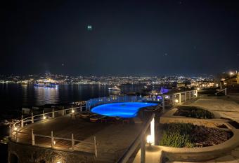 Diamond Villa has Balcony rooms