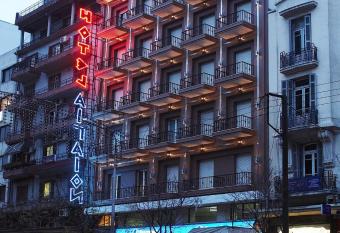 Aegeon Hotel allows 18 year olds to book a room