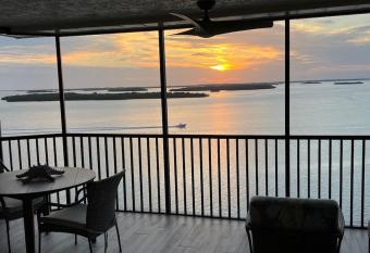 Beach Front Rentals at Sanibel Harbour Resort has Balcony rooms