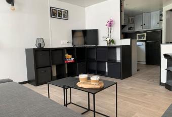 FEYRI has Balcony rooms