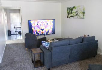 Cozy close to everything shared space!!! has Balcony rooms