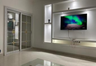 Appartements    Luanda has Balcony rooms