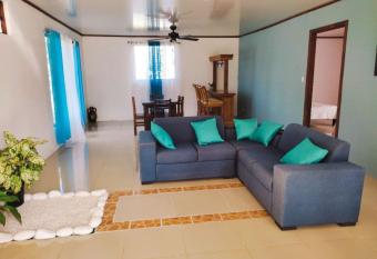 Casa Paraiso Verde allows 18 year olds to book a room