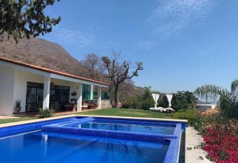 Casa vista hermosa has Balcony rooms