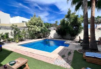 Casa Jardines allows 18 year olds to book a room