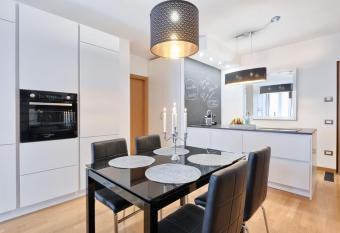 Modern Apartment Casa Mia Easy to Venice has Balcony rooms