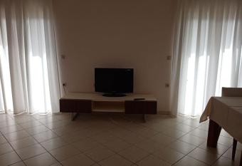 Splendid Chania Town Apartment allows 18 year olds to book a room