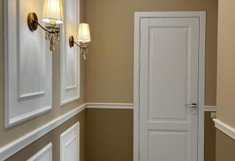      Riverside has Balcony rooms