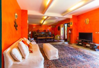 Villa Joy By Dimorra has Balcony rooms