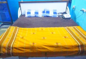 Brownie b&b has Balcony rooms