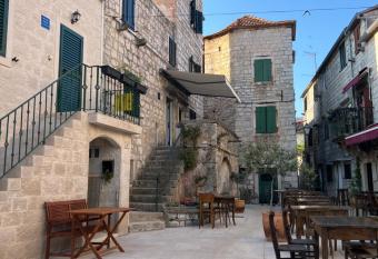 Residence Bella has Balcony rooms