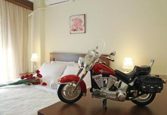 Bella Casa has Balcony rooms