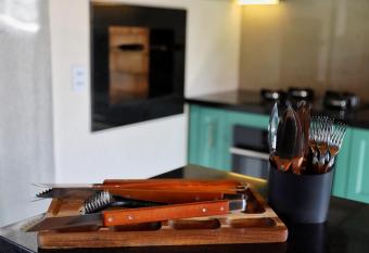 Parador S  o Jo  o has rooms with a private hot tub