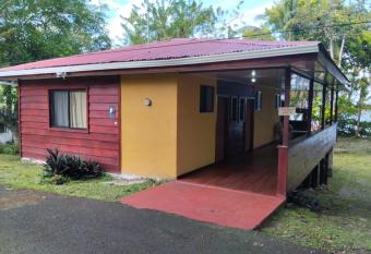 Kotalin Beachfront Apartments has Balcony rooms