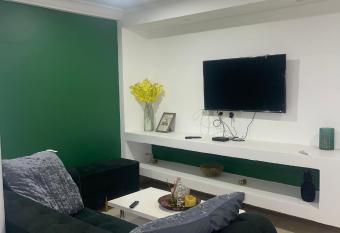 Le bellefontaine allows 18 year olds to book a room