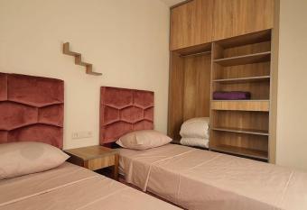 Marjane Apartment 1 allows 18 year olds to book a room