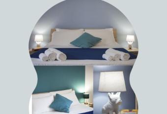 Frontemare House & Rooms has Balcony rooms