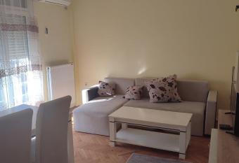 Ena Apartment has Balcony rooms