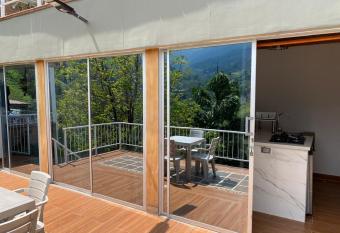 Parcelaci  n la galicia has rooms with a private hot tub